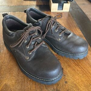 Skechers men’s shoes size 12